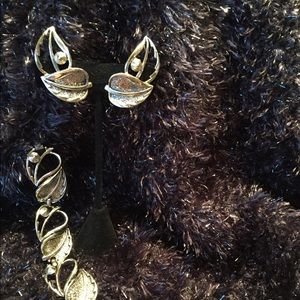 Vintage  - Sarah Coventry